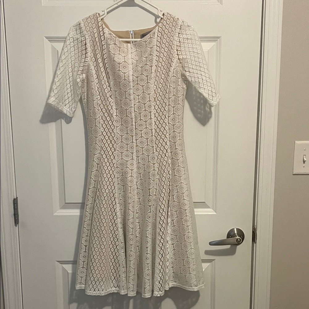 Danny & Nicole Elegant Cream Lace Midi Dress Size 6